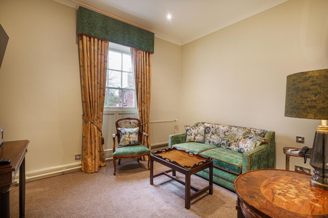 The Wynnstay Hotel, Oswestry, Shropshire Luaran gambar