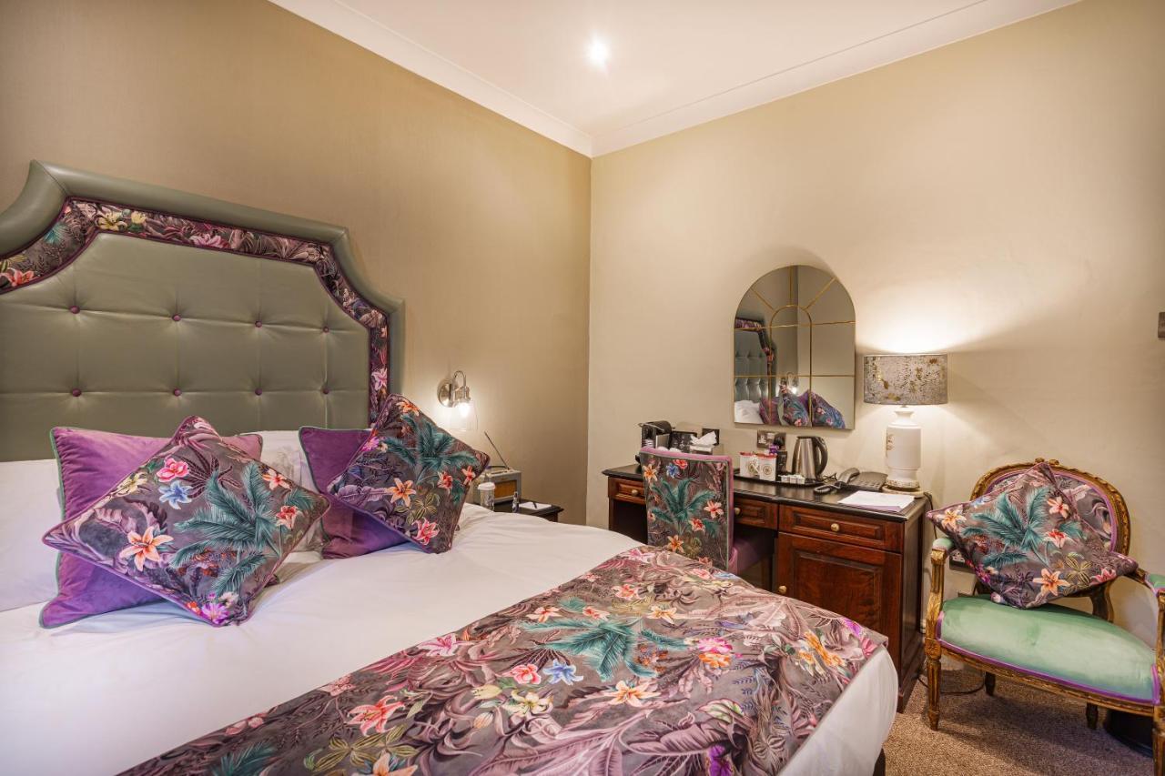 The Wynnstay Hotel, Oswestry, Shropshire Luaran gambar