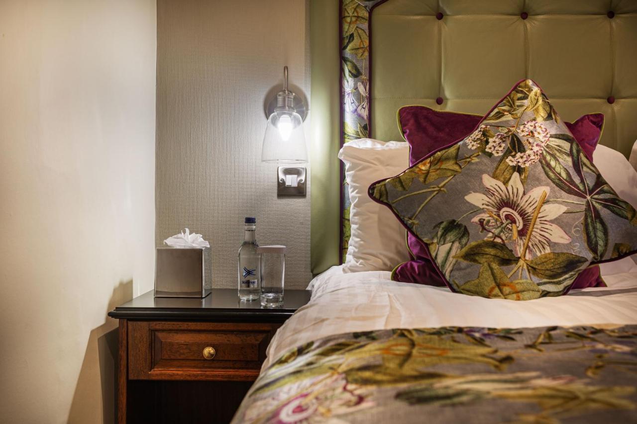 The Wynnstay Hotel, Oswestry, Shropshire Luaran gambar
