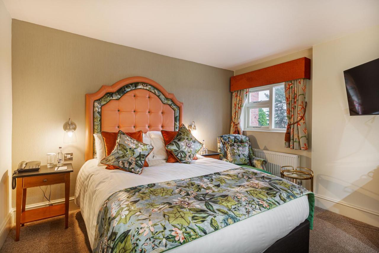 The Wynnstay Hotel, Oswestry, Shropshire Luaran gambar