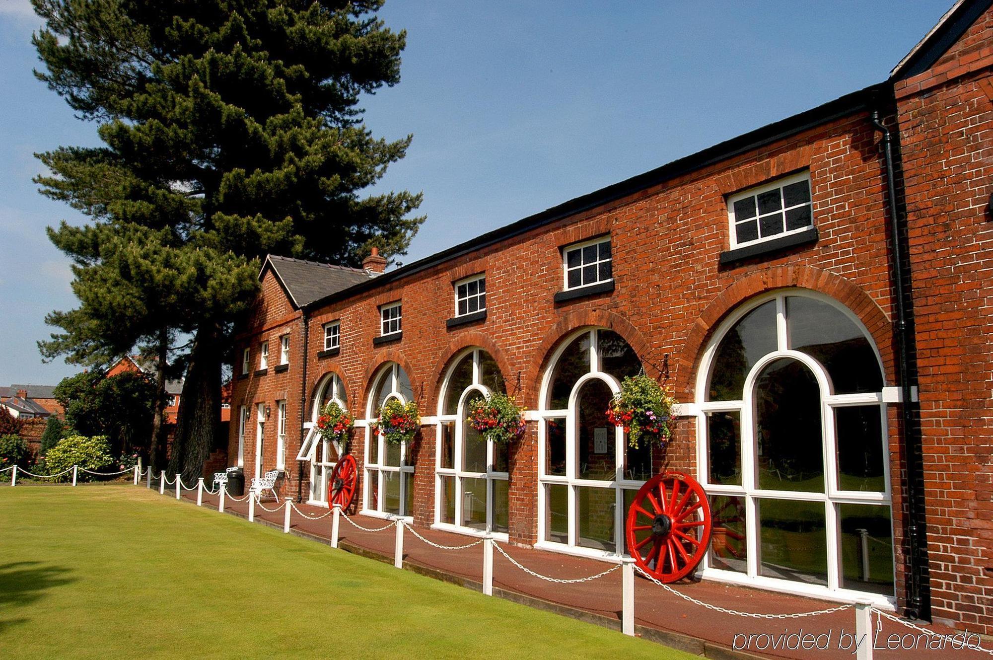 The Wynnstay Hotel, Oswestry, Shropshire Luaran gambar