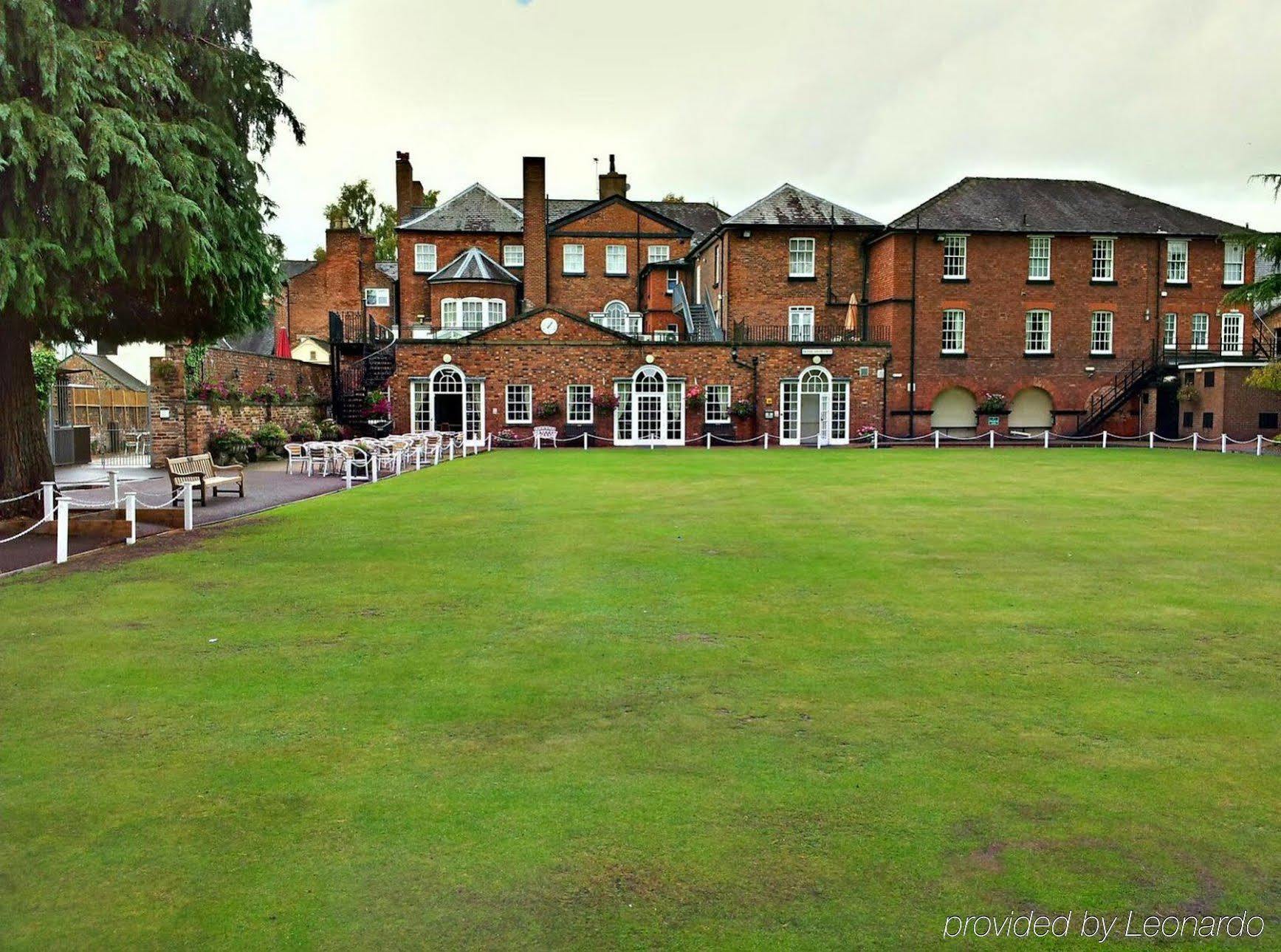 The Wynnstay Hotel, Oswestry, Shropshire Luaran gambar